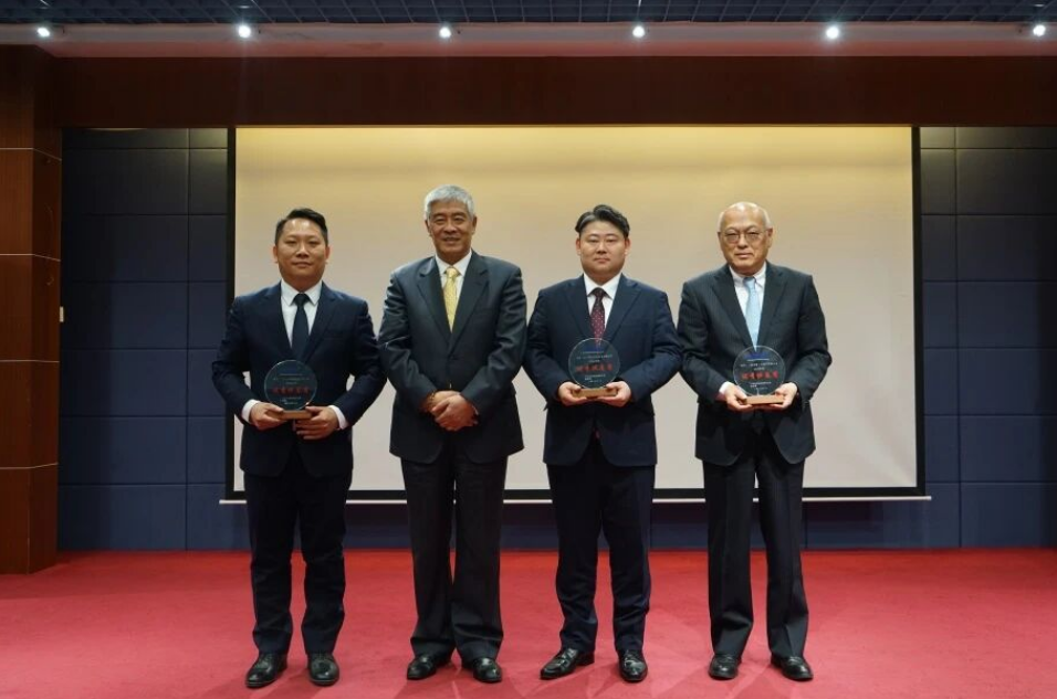 十八載同行,感恩信賴|力源科技榮獲客戶頒發(fā)"優(yōu)秀供應(yīng)商"稱號